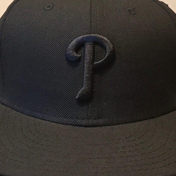 new era phillies hat